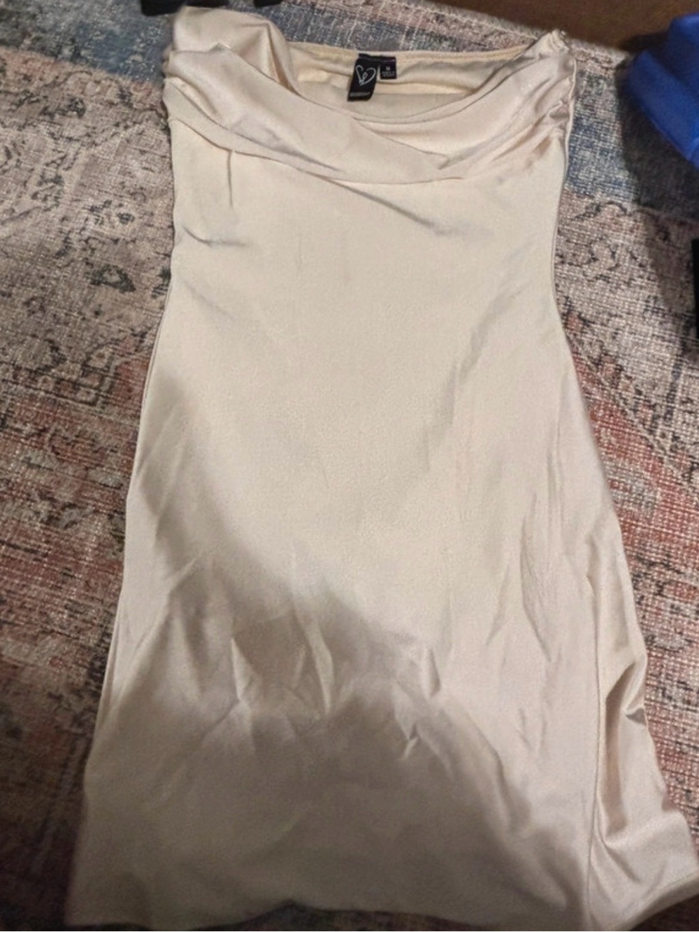 Sleeveless Cream Dress silky Windsor size medium